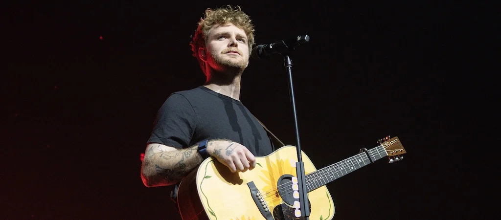 Alex Warren Will Be On The Road For Basically All Of 2026 As He Adds Even More New Tour Dates